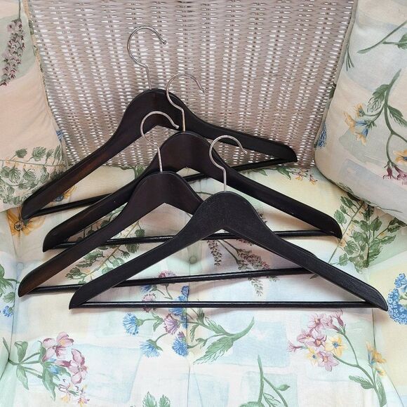 Set of Four Wooden Wood Blazer Jacket Shirts Pants Clothes Hangers - Picture 2 of 8